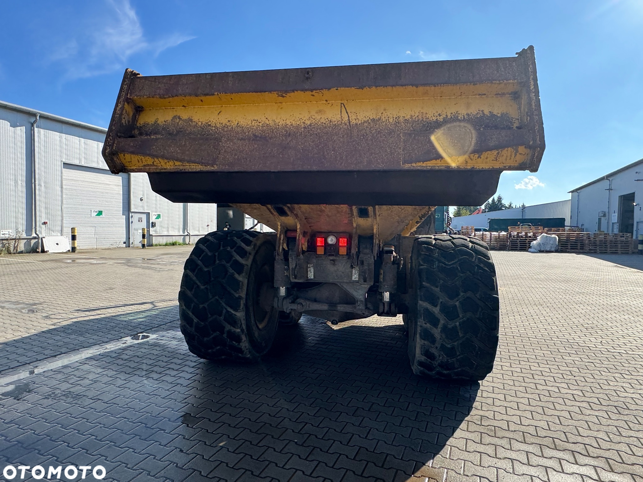 Komatsu HM300-3 - 7
