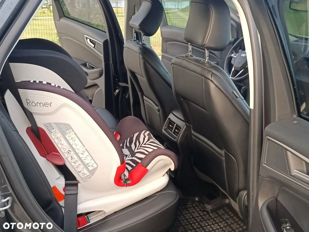 Ford Edge - 24