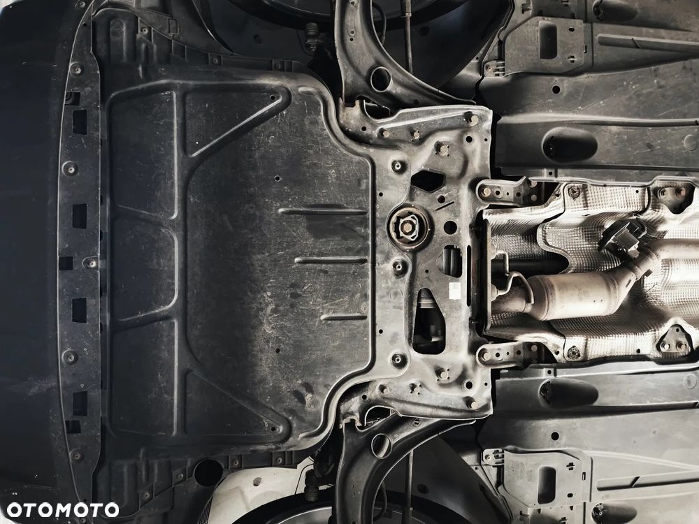 Opel Corsa ver-1-7-cdti-cosmo - 4