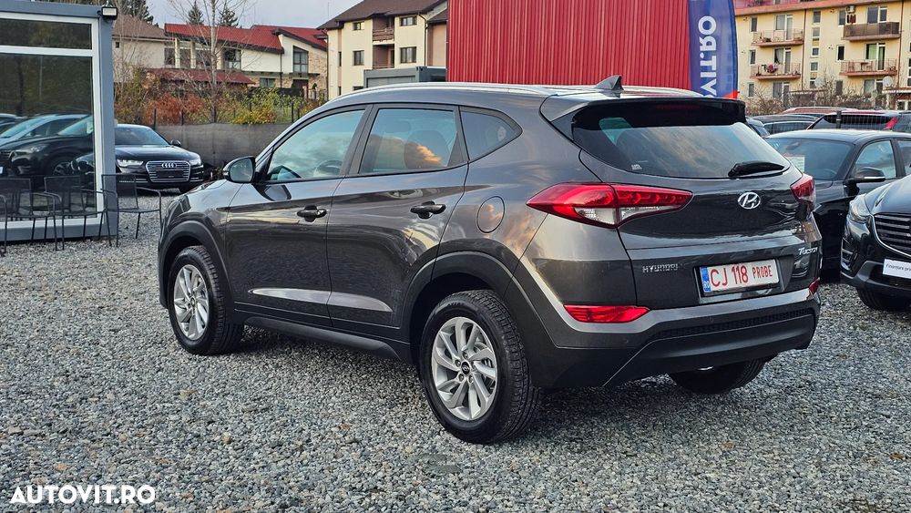 Hyundai Tucson blue 1.7 CRDi 2WD DCT Passion Plus - 26