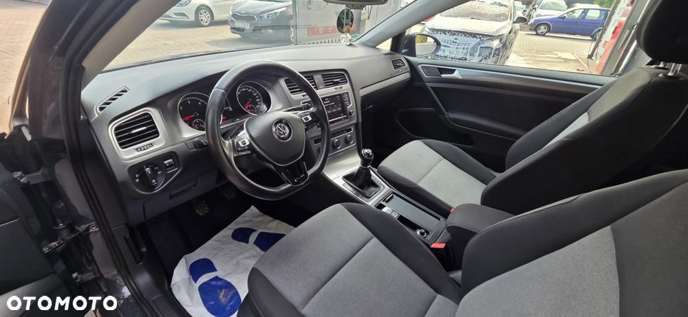 Volkswagen Golf 1.6 TDI BMT Highline - 27