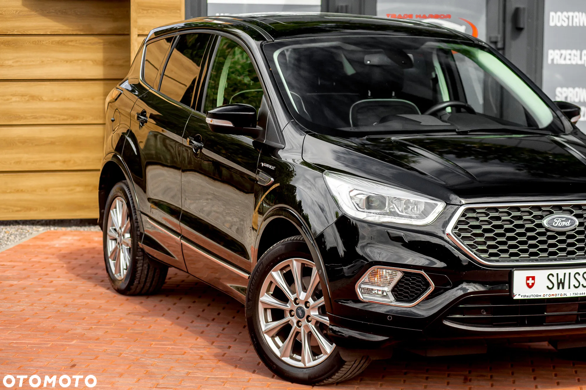 Ford Kuga 2.0 TDCi 4x4 Vignale - 2