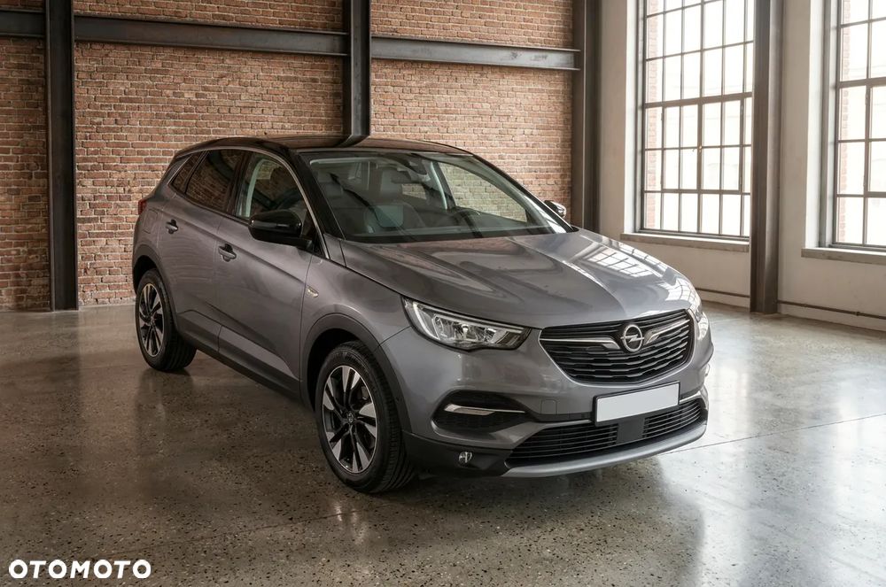 Opel Grandland X 1.2 T GPF Design Line S&S - 10