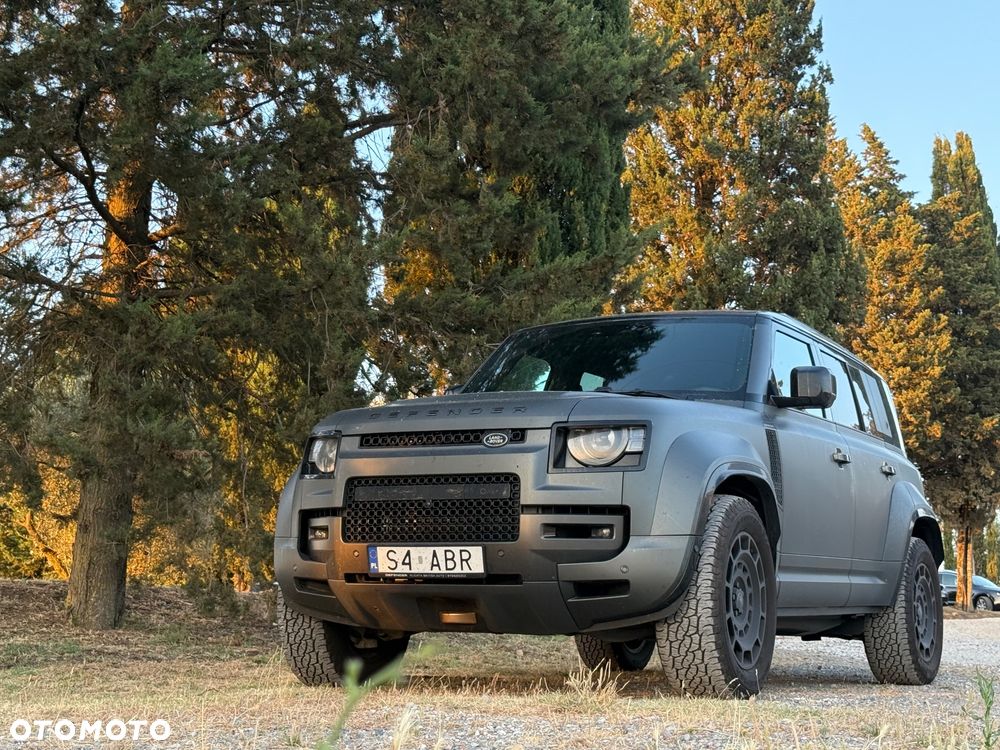 Land Rover Defender 4.4 P635 V8 mHEV Octa Edition One - 4