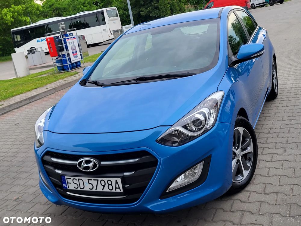 Hyundai i30 1.4 Passion Plus - 1
