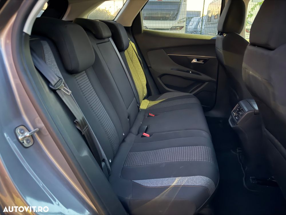 Peugeot 3008 PureTech 130 Stop & Start Allure - 10