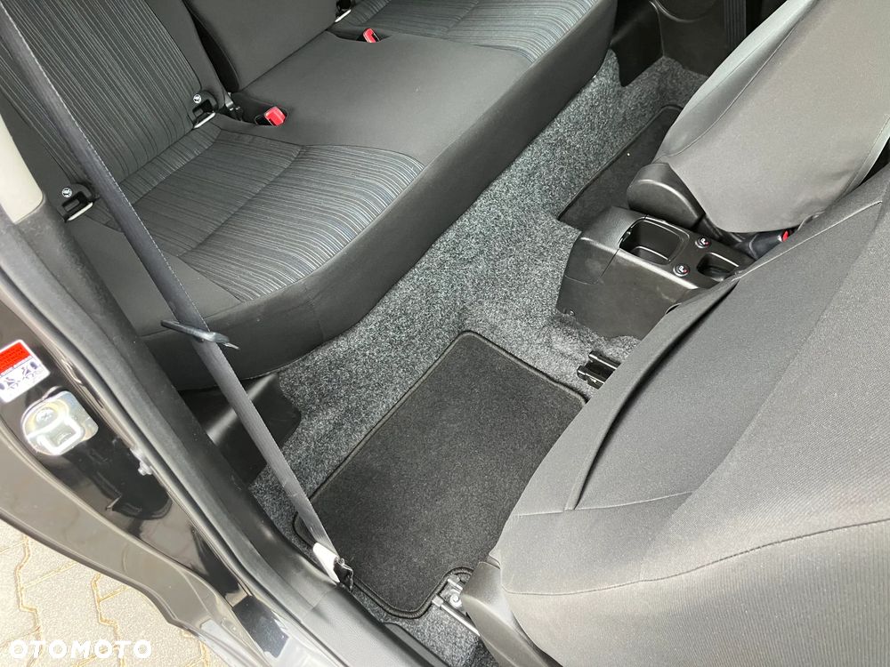 Suzuki Swift 1.2 Premium - 37
