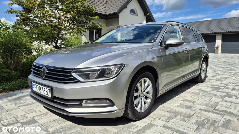 Volkswagen Passat 2.0 TDI (BlueMotion Technology) Comfortline - 11