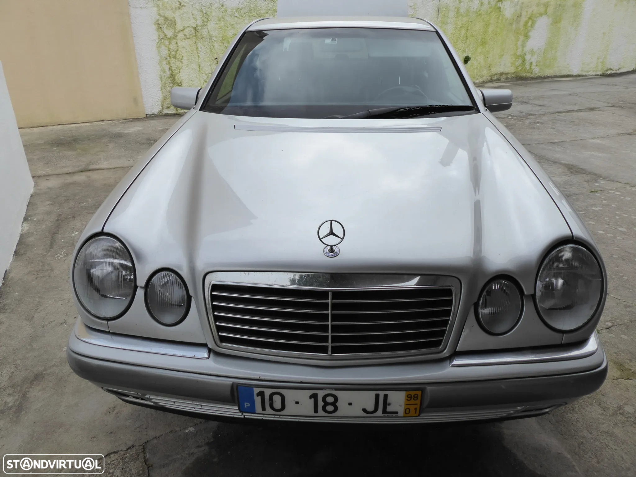 Mercedes-Benz E 300 - 12