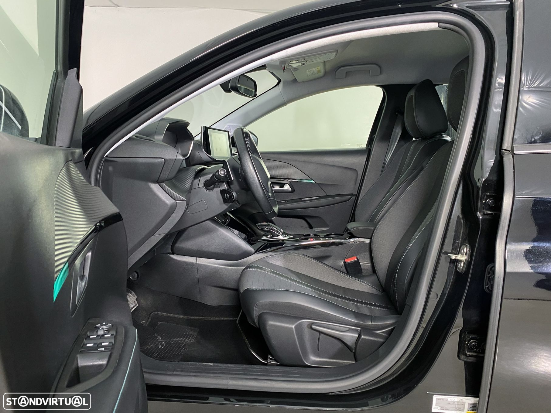 Peugeot 208 1.2 PureTech Allure Pack EAT8 - 9