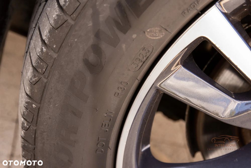 Peugeot 3008 1.6 PureTech GPF GT Line S&S EAT8 - 36