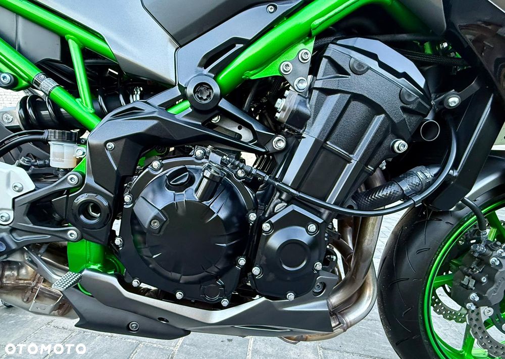 Kawasaki Z 900 - 24