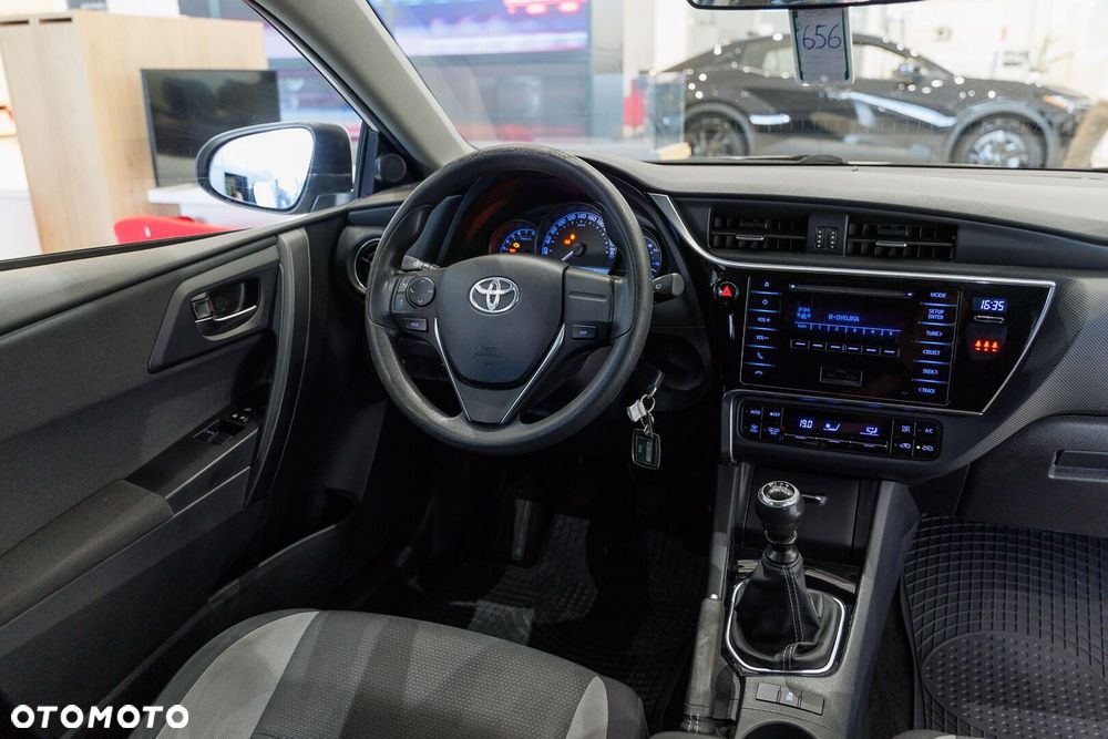 Toyota Auris 1.33 VVT-i Active - 25