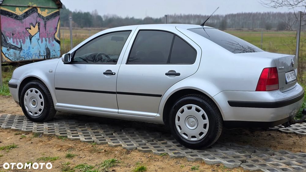 Volkswagen Bora 1.9 TDI - 9