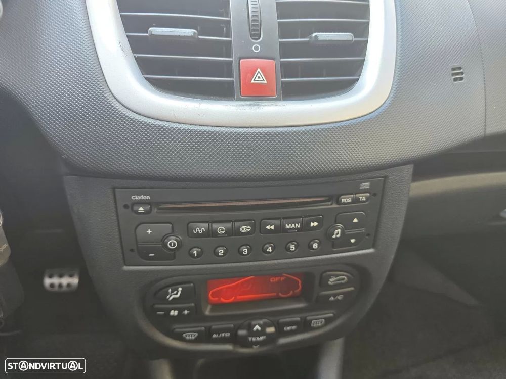 Peugeot 206+ 1.1 Urban - 15