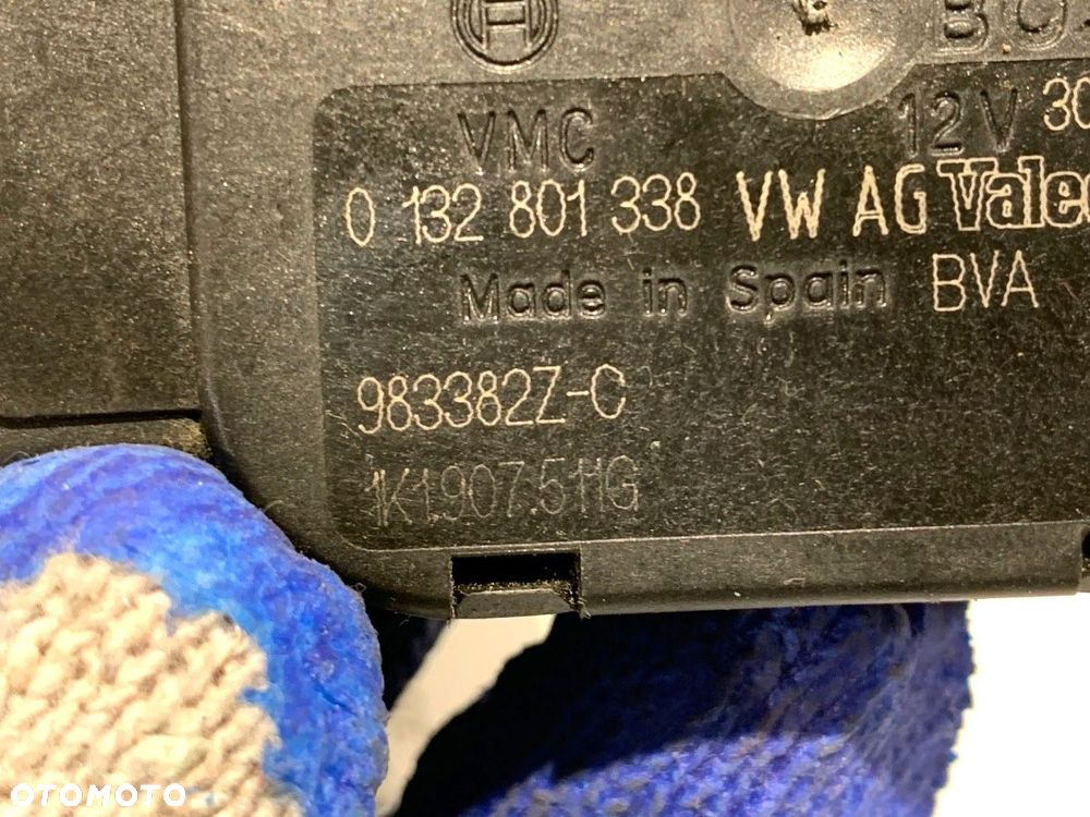 SILNIK NAGRZEWNICY  VW GOLF V (1K1) 2003 - 2010 1.4 16V 55 kW [75 KM] benzyna 2003 - 2006 1K1907511G - 4