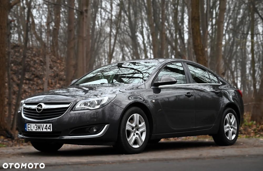 Opel Insignia - 12