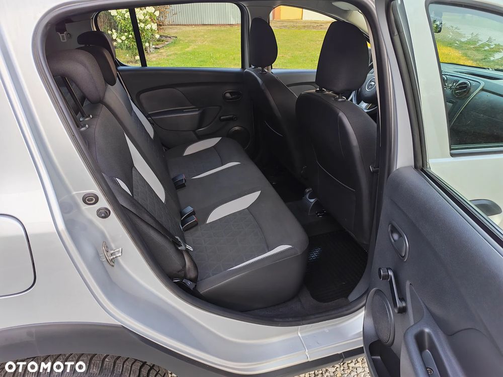 Dacia Sandero Stepway 0.9 TCe Laureate S&S EU6 - 15