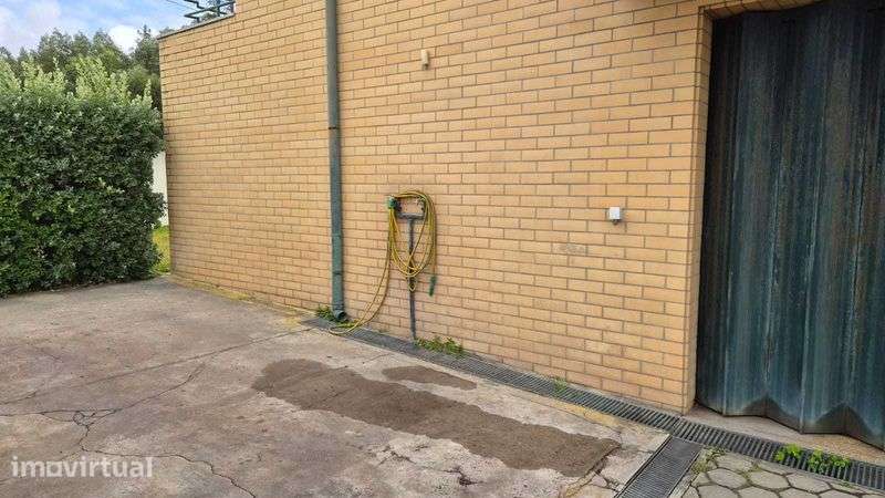 Arrendamento de garagem na Rua Escola de Vila Chã, 239 Gaia - Grande imagem: 3/12