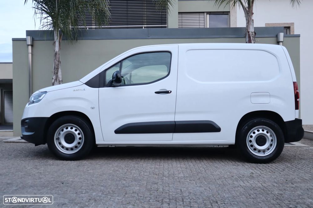 Toyota Proace City Electric - 36