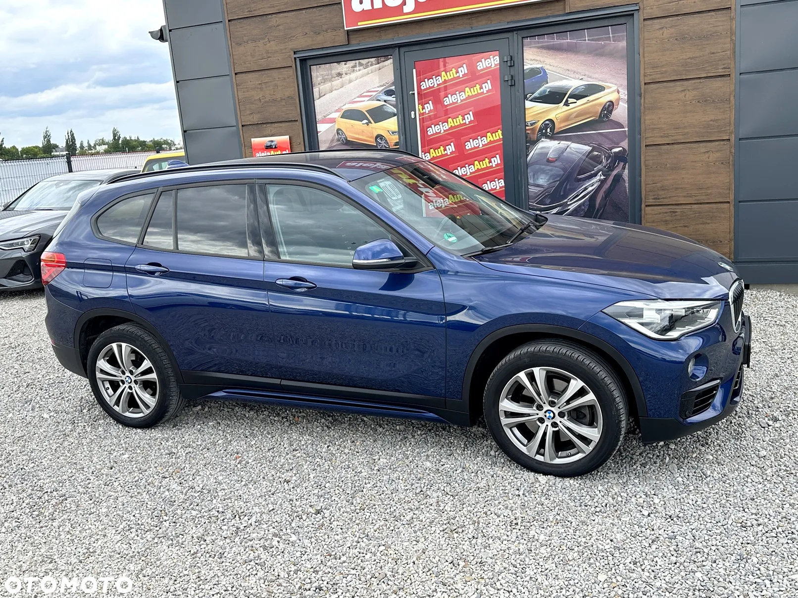 BMW X1 xDrive20d xLine - 11