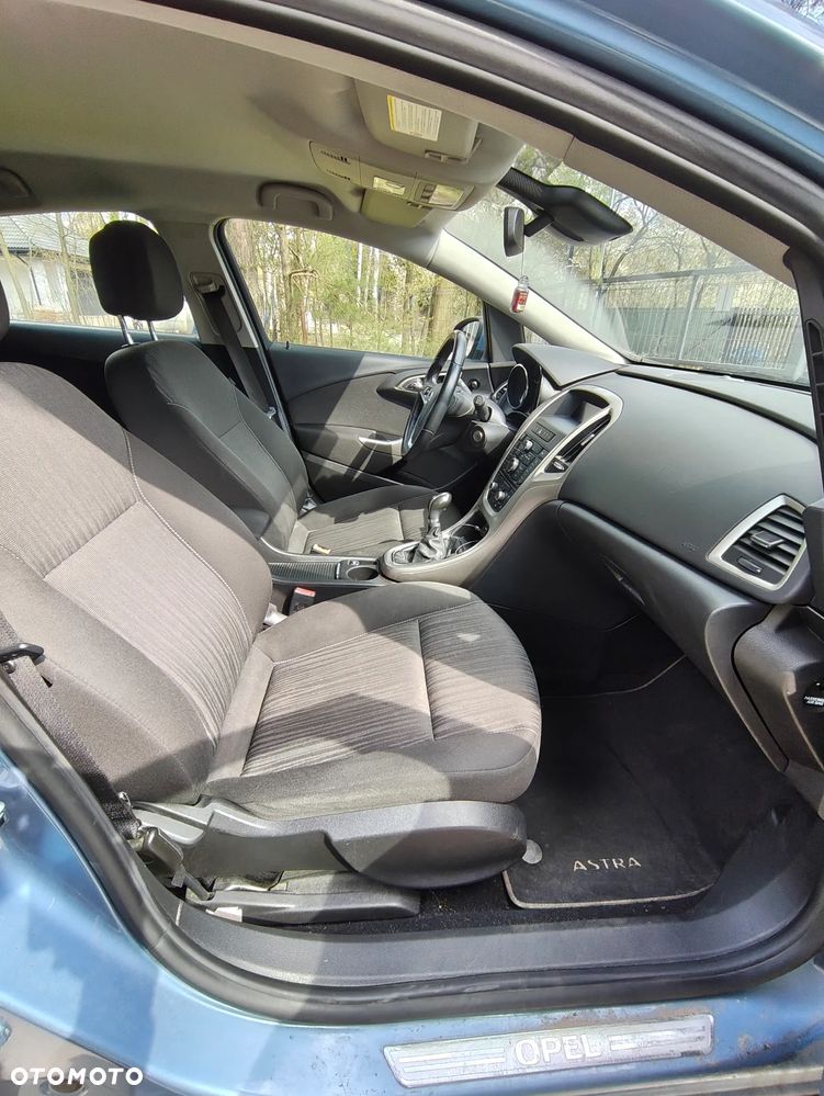 Opel Astra 1.4 Turbo Edition - 33