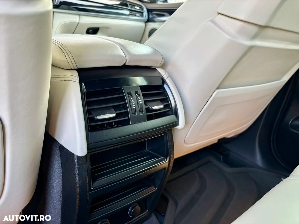 BMW X6 xDrive40d - 32