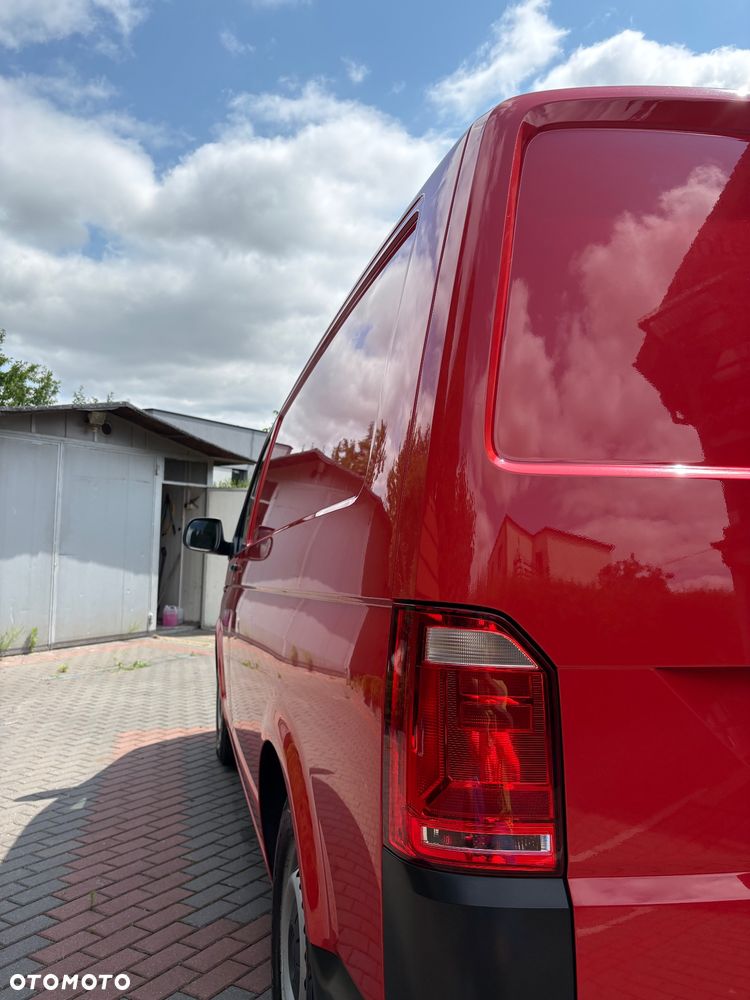 Volkswagen Transporter T6 - 6