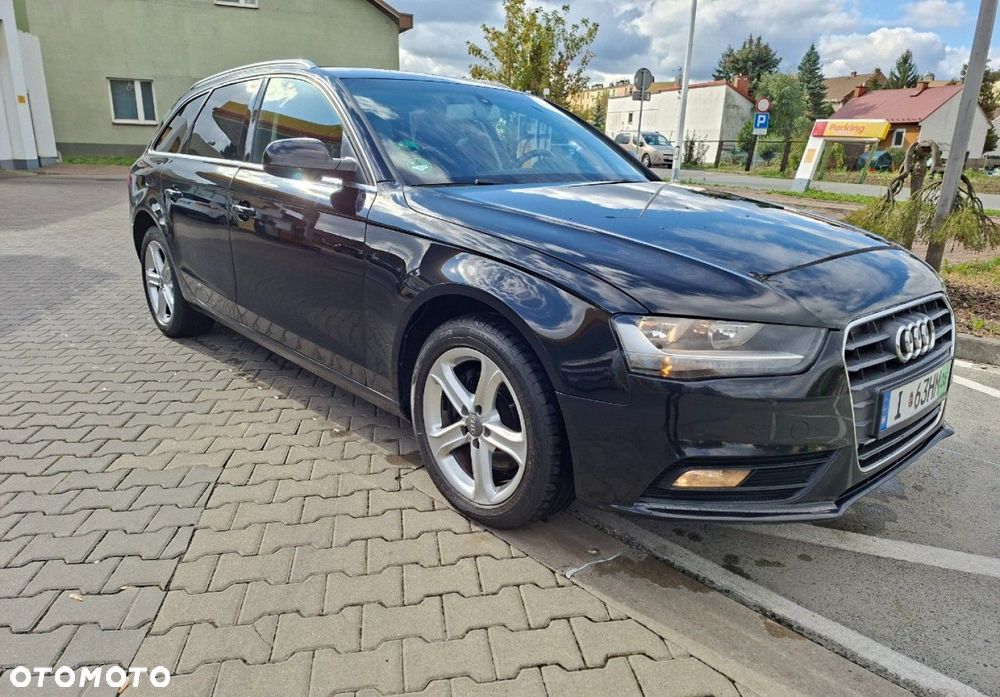 Audi A4 Limousine
