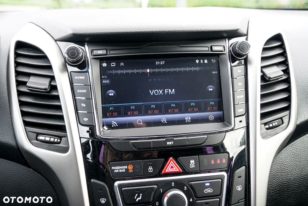 Hyundai i30 1.4 BlueDrive Base - 31