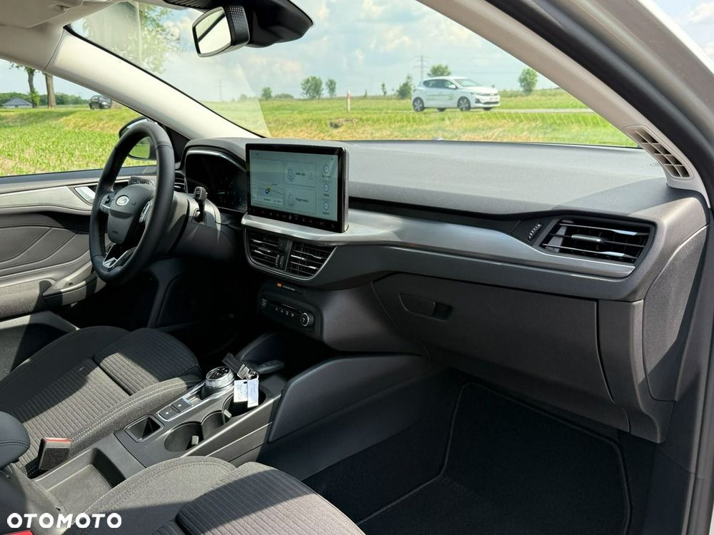 Ford Focus 1.5 EcoBlue Start-Stopp-System TITANIUM EDITION - 23