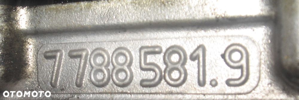 głowica wałek rozrządu BMW X5 E60 E39 3.0D 7788581.9 - 6