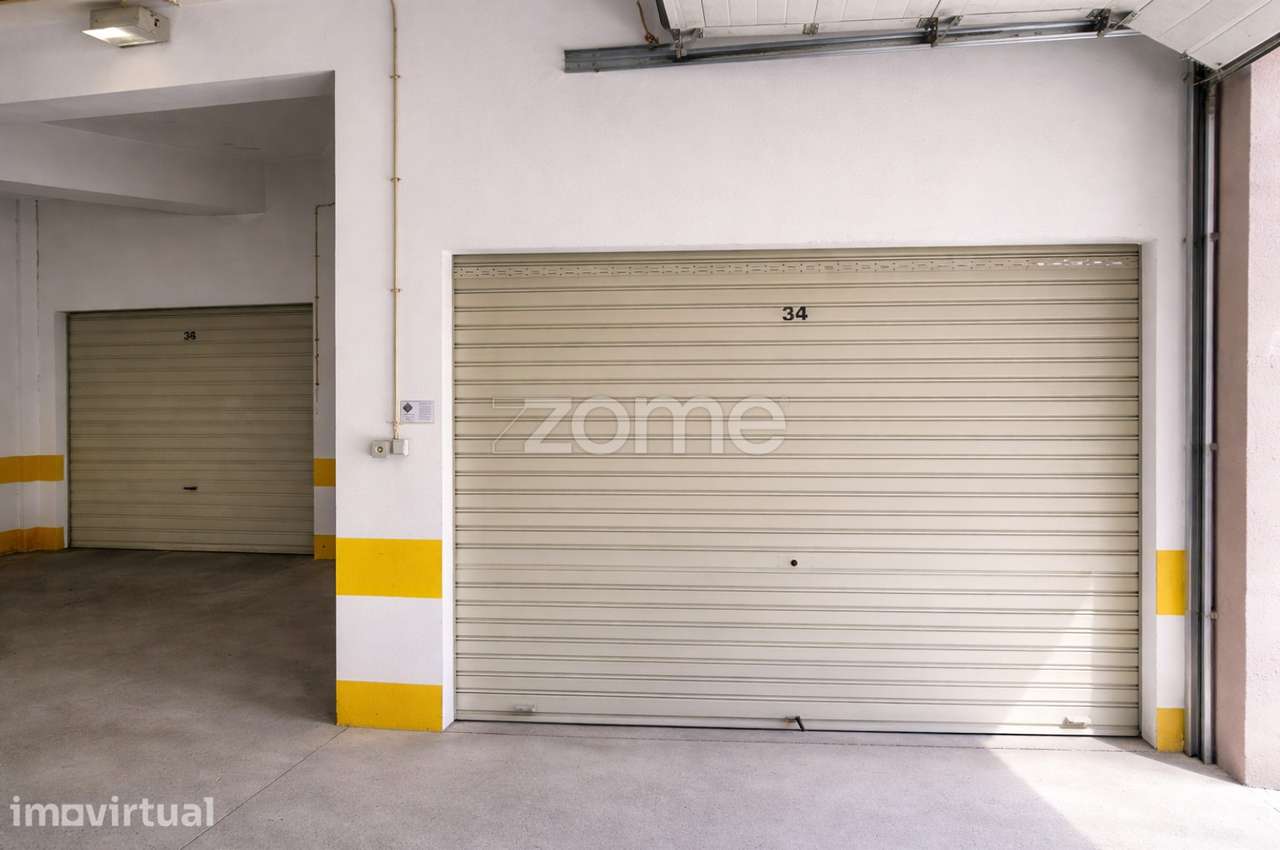 Garagem no centro da cidade - Grande imagem: 3/4