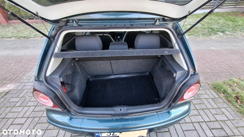 Volkswagen Polo 1.9 TDI Comfortline - 12