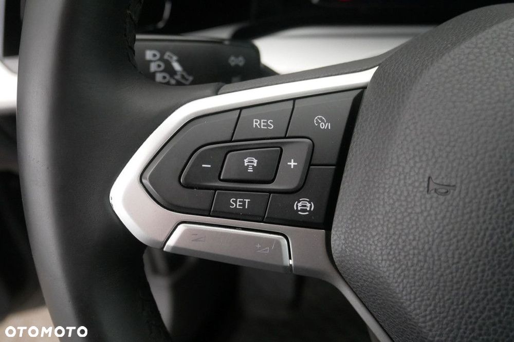 Volkswagen Golf VIII 1.0 TSI - 19