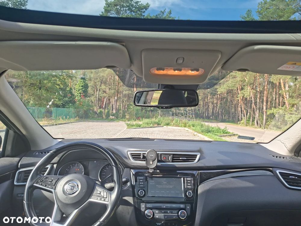 Nissan Qashqai - 1