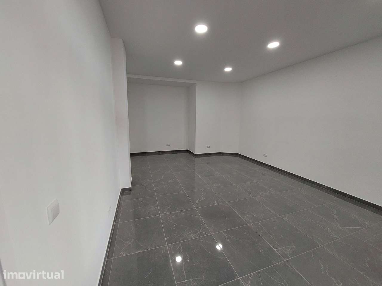 Loja Totalmente Remodelada - Grande imagem: 4/11