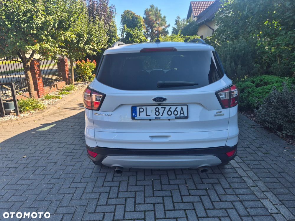Ford Escape - 8