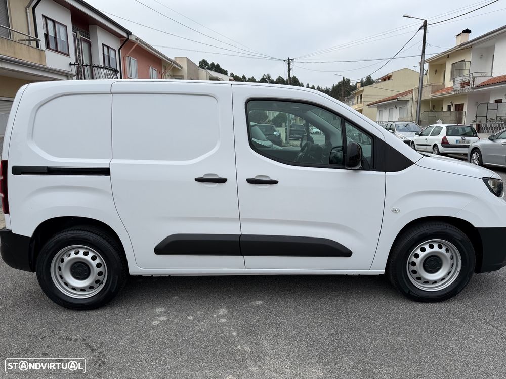 Toyota Proace City Eletrico - 9
