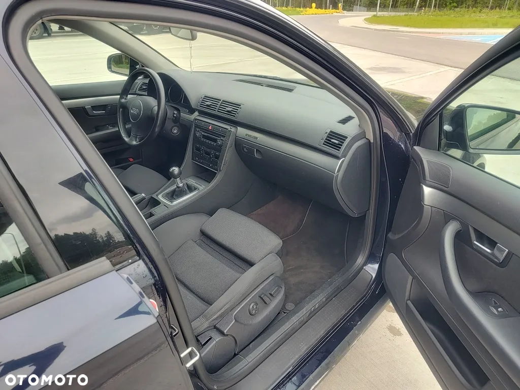 Audi A4 Avant 1.8T Quattro - 30