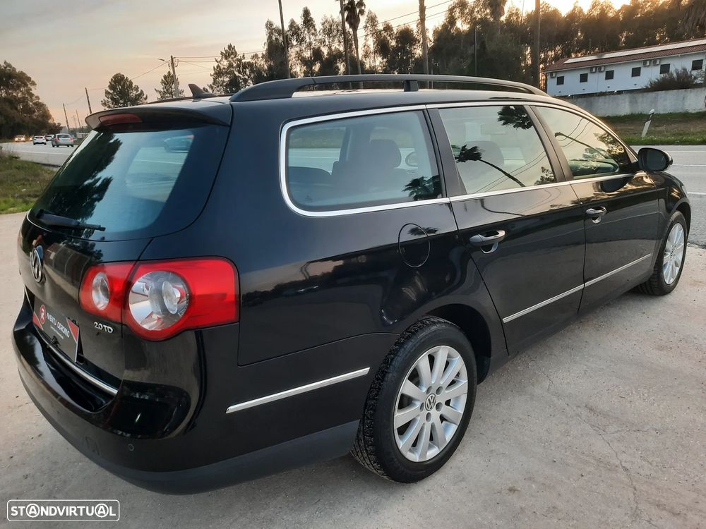 VW Passat Variant 2.0 TDi Confortline - 11