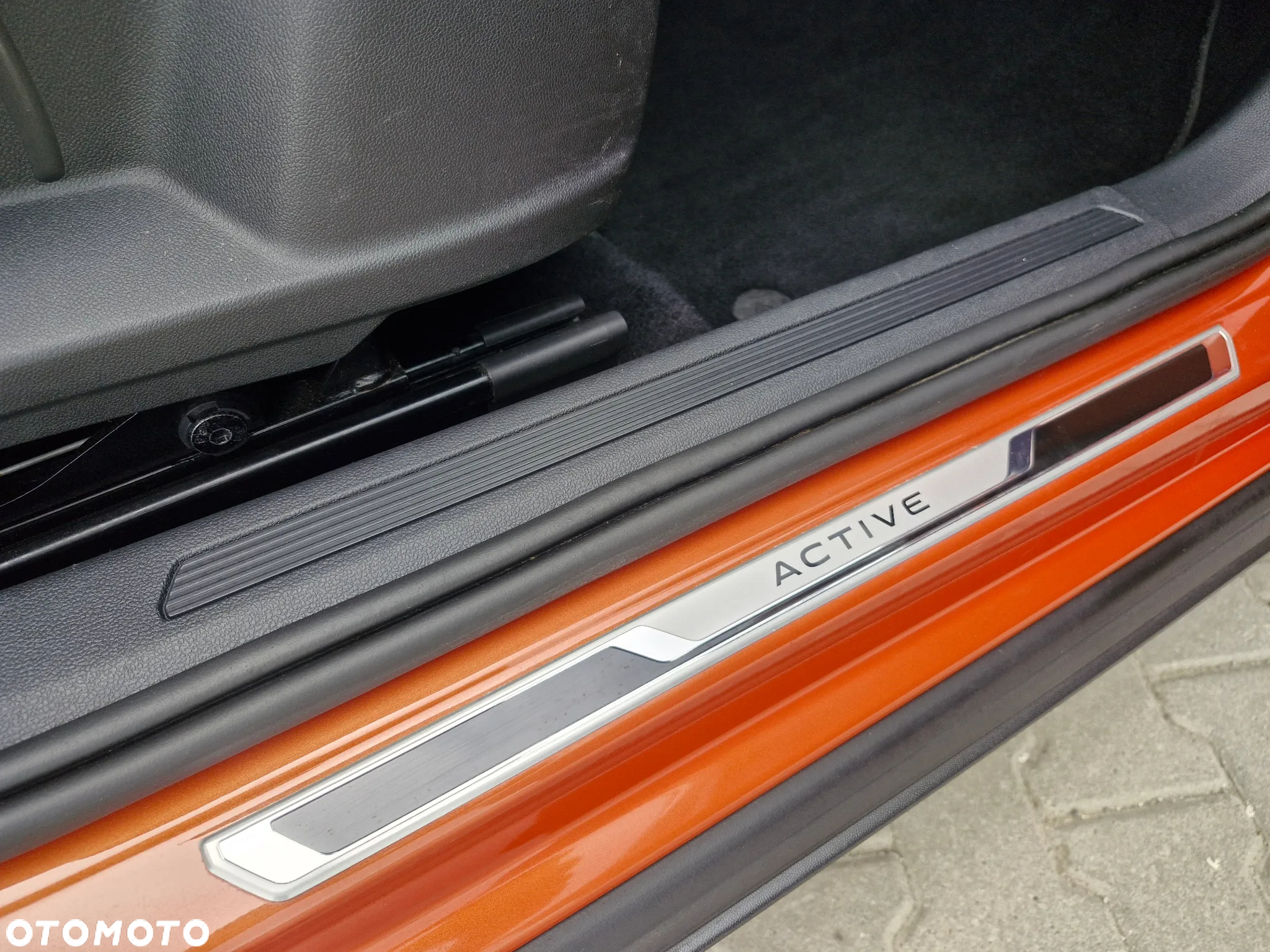 Volkswagen T-Cross 1.0 TSI OPF ACTIVE - 23