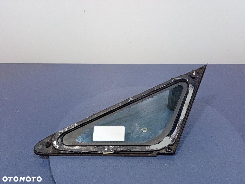 MITSUBISHI GRANDIS SZYBA KAROSERYJNA PRZÓD PRAWA - 2