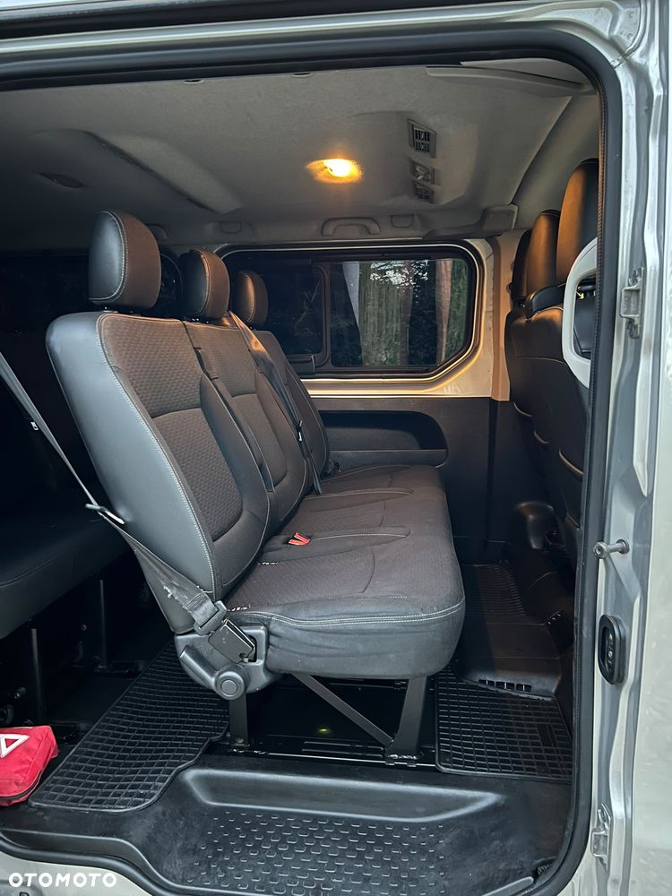 Opel Vivaro L2H1 2.9t Elegance - 9