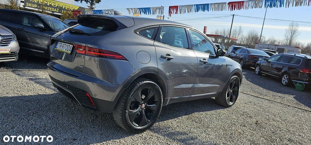 Jaguar E-Pace - 16