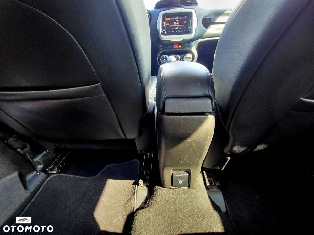 Jeep Renegade - 14