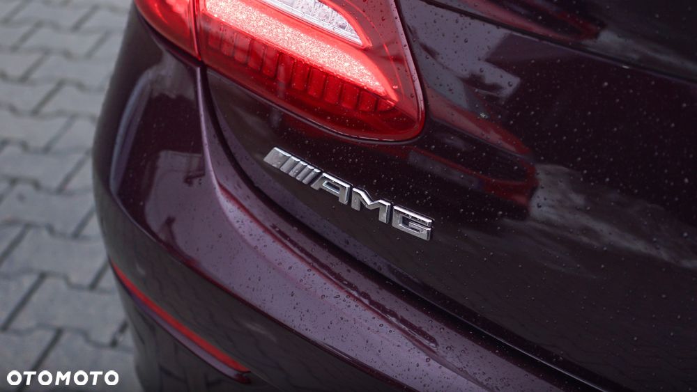 Mercedes-Benz Klasa E - 12