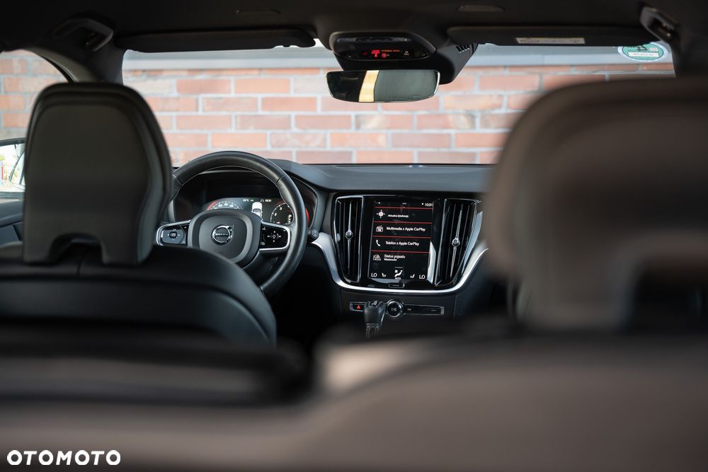 Volvo V60 T5 Geartronic R-Design - 26