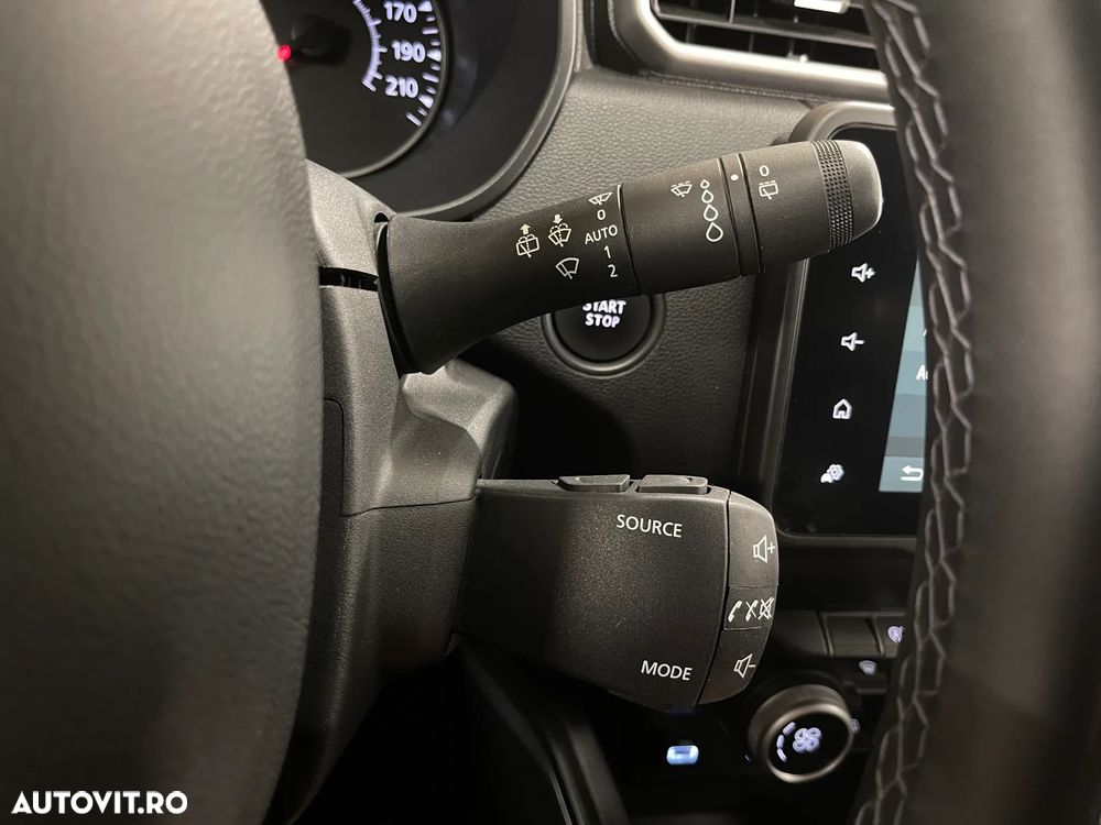 Dacia Duster TCe 130 Journey - 24