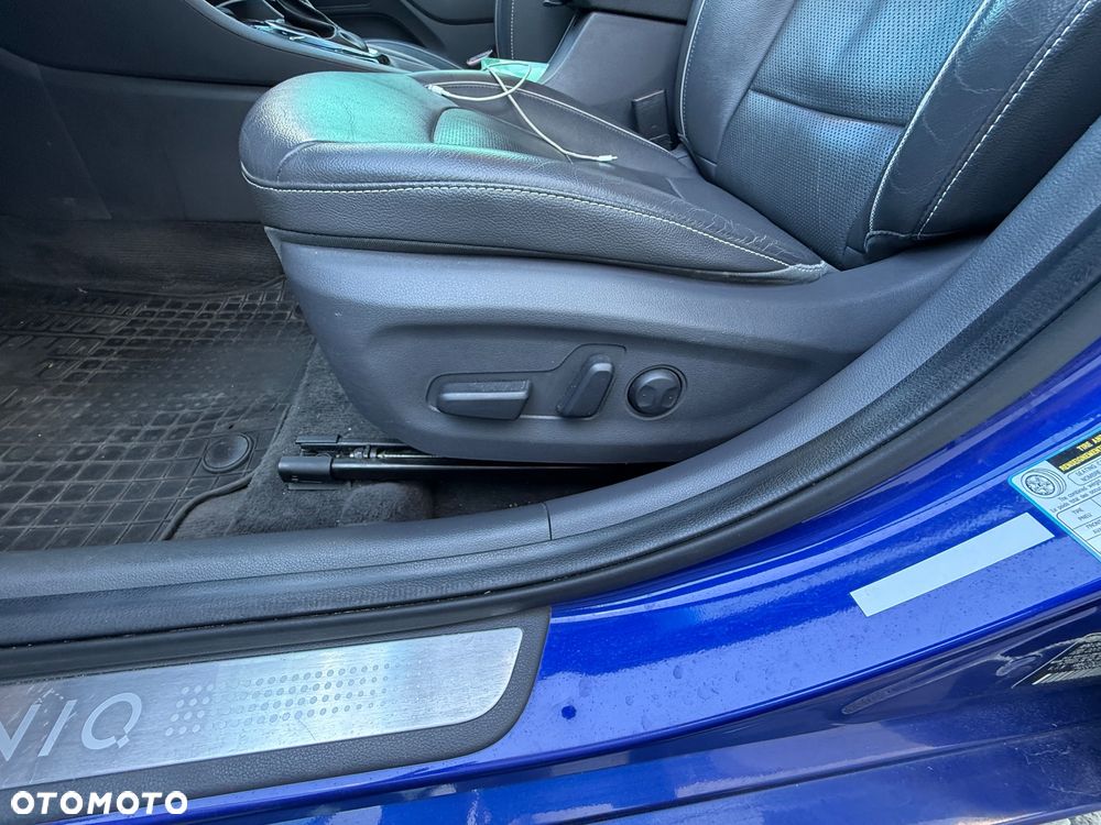 Hyundai IONIQ Plug-in hybrid Premium - 12